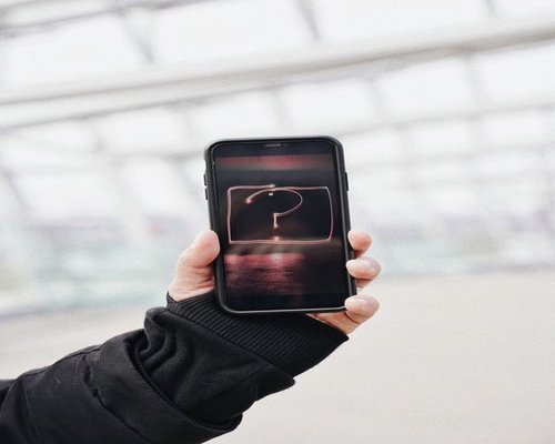 Smartphone showing a mobile puzzle interface