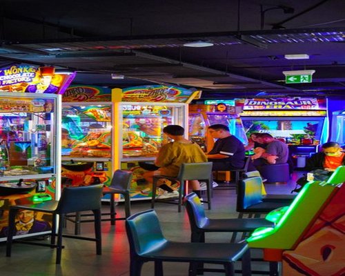 Melbourne hotel stay inspiration near gaming and technology attractions